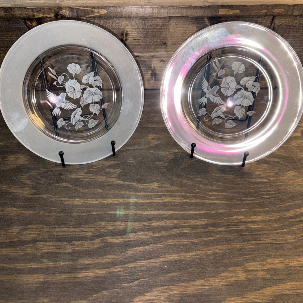 Set of 2 AVON HUMMINGBIRD Crystal 8" Dessert/Salad Plates